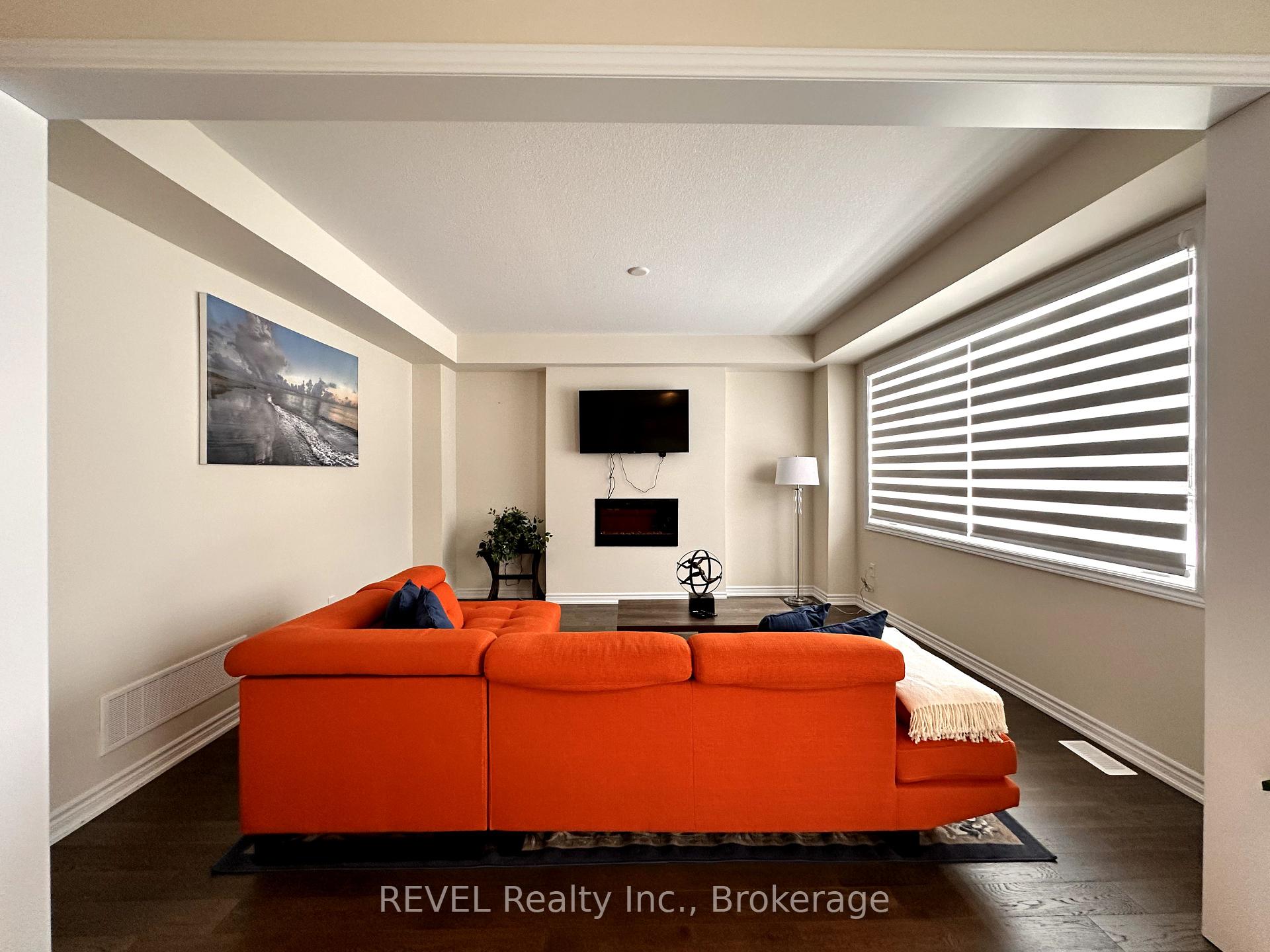Photo 9 of 66 Concord Drive, Thorold, Rolling Meadows — HOMEH