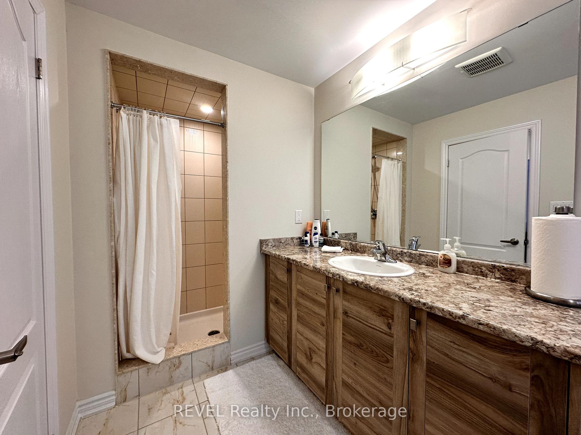 Photo 16 of 66 Concord Drive, Thorold, Rolling Meadows — HOMEH
