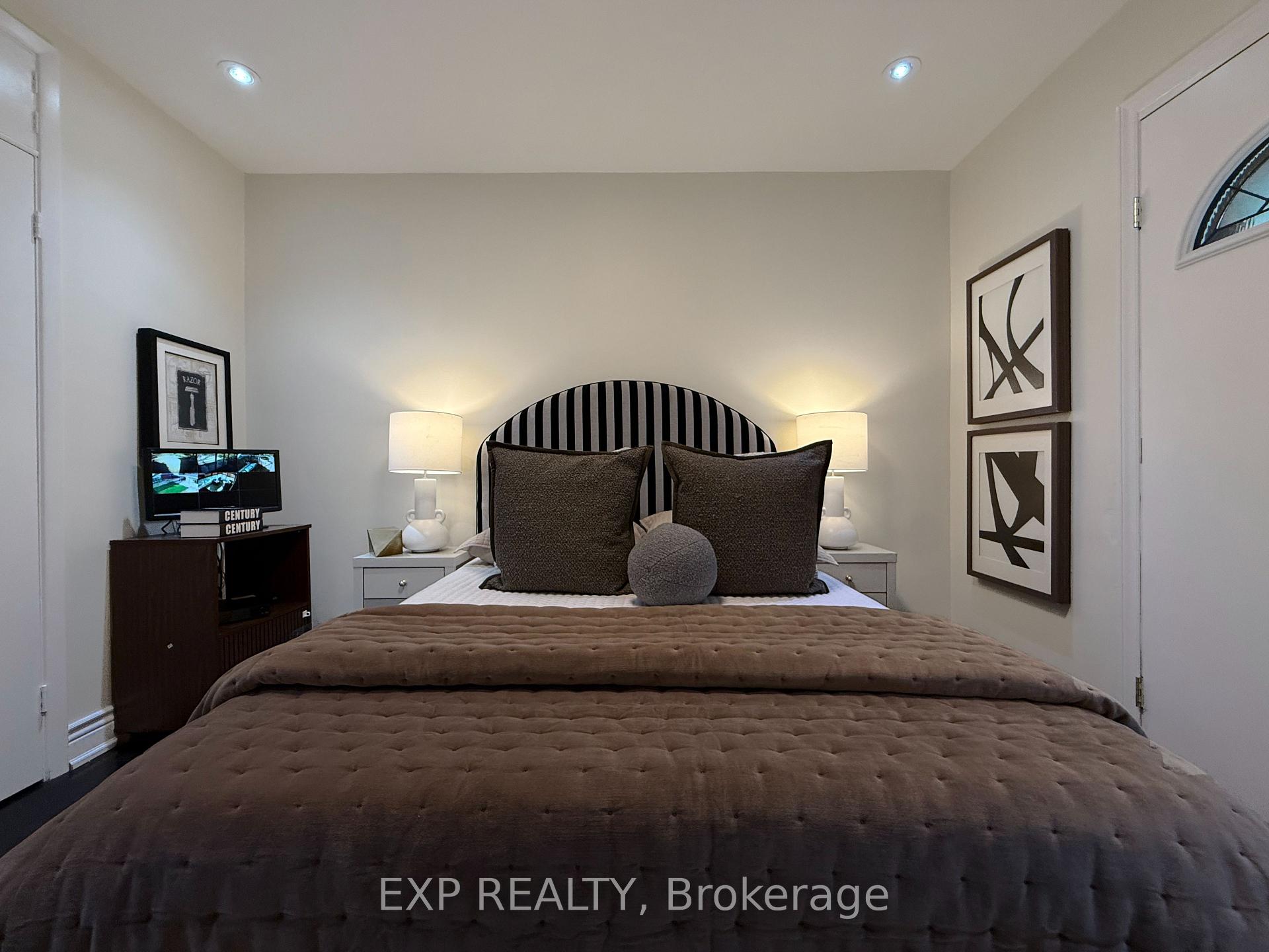 Photo 15 of 81 Meldazy Drive, Scarborough, Bendale — HOMEH