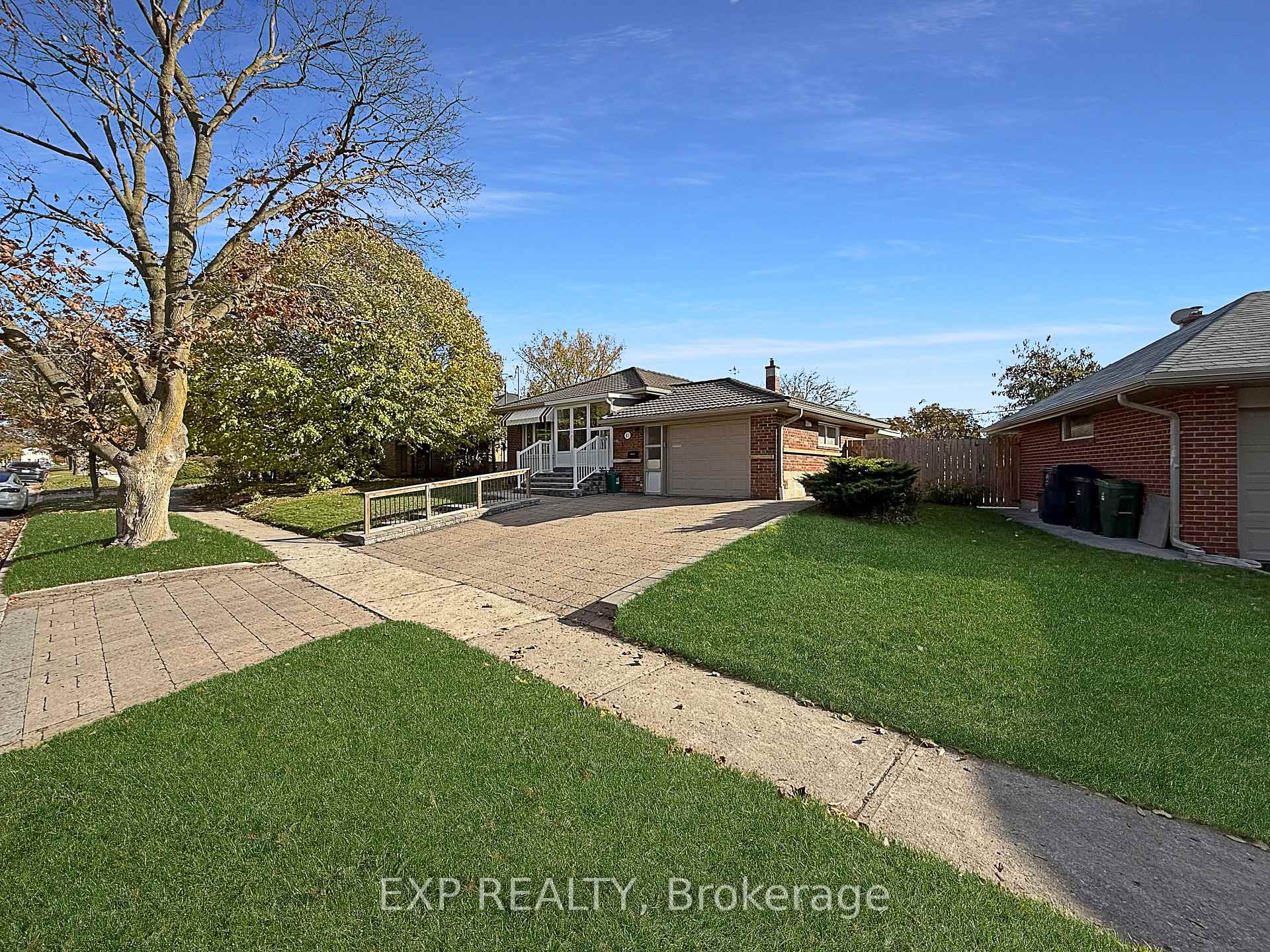 Photo 33 of 81 Meldazy Drive, Scarborough, Bendale — HOMEH