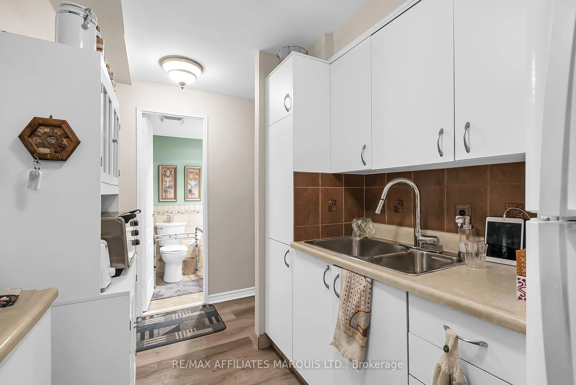 Photo 12 of Unit 302, 308 Second Street E, Cornwall — HOMEH