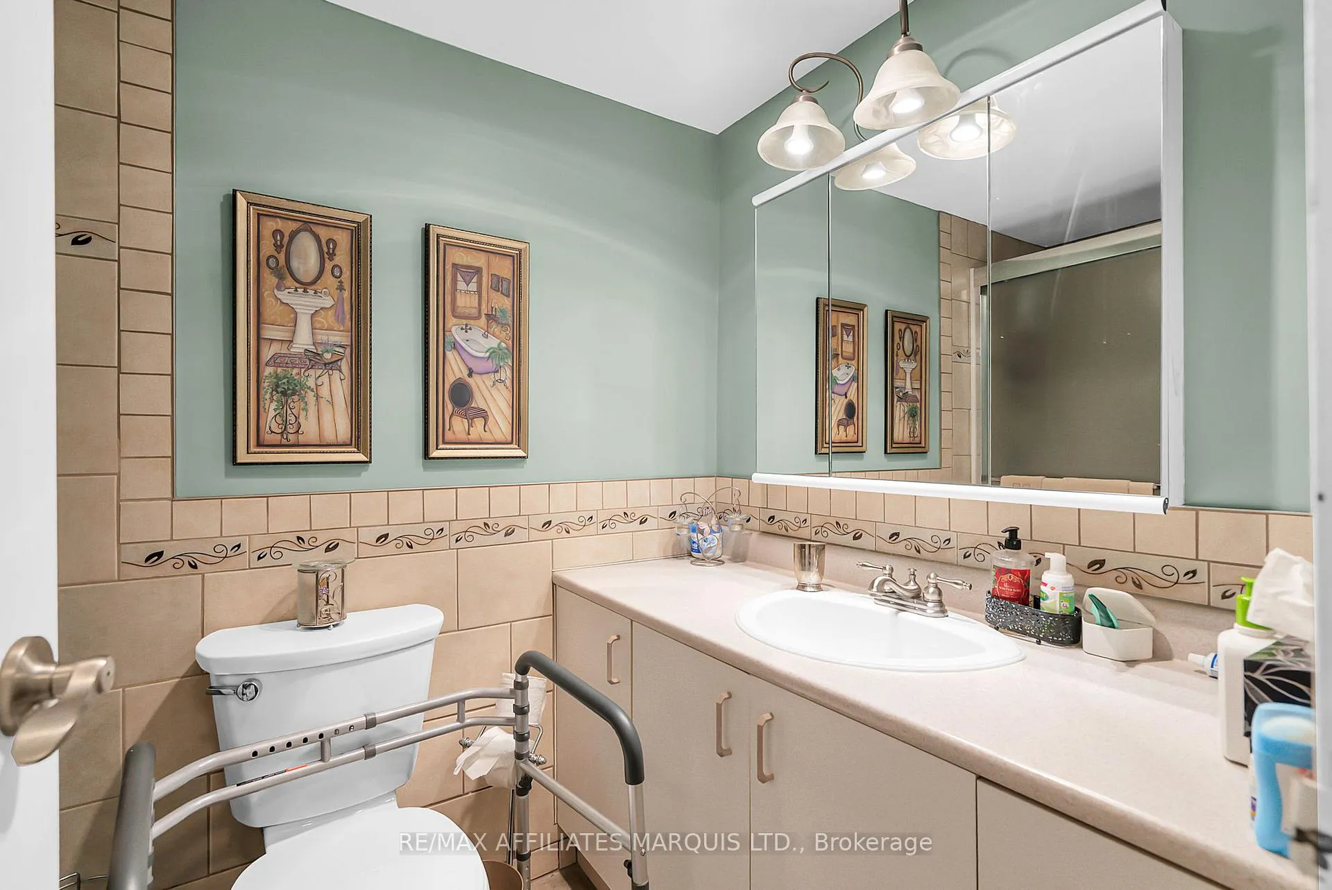 Photo 15 of Unit 302, 308 Second Street E, Cornwall — HOMEH