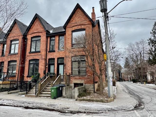 Front of Unit Upper, 1 Howie Avenue