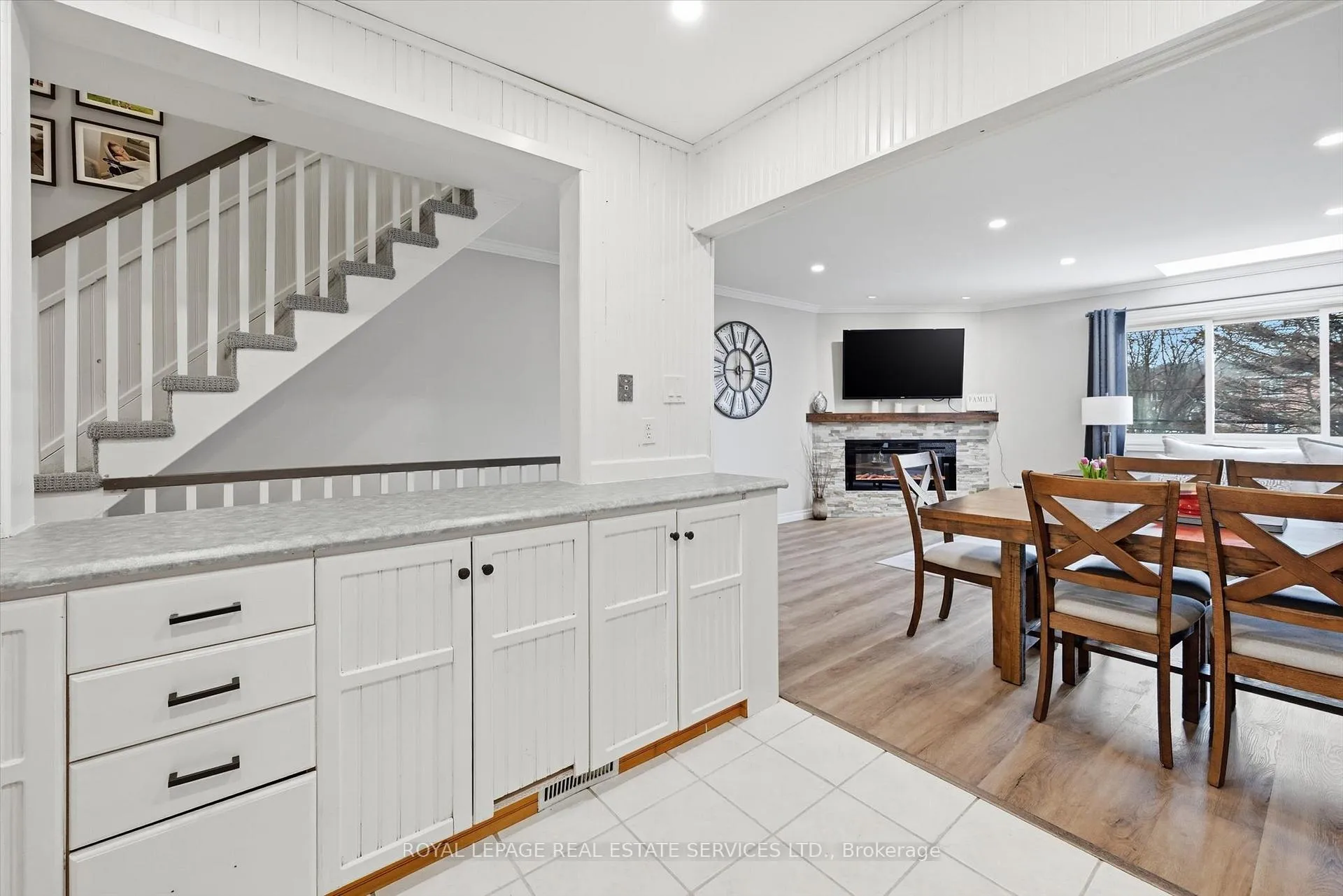 Photo 14 of Unit 51, 26 Moss Boulevard, Hamilton, Dundas — HOMEH