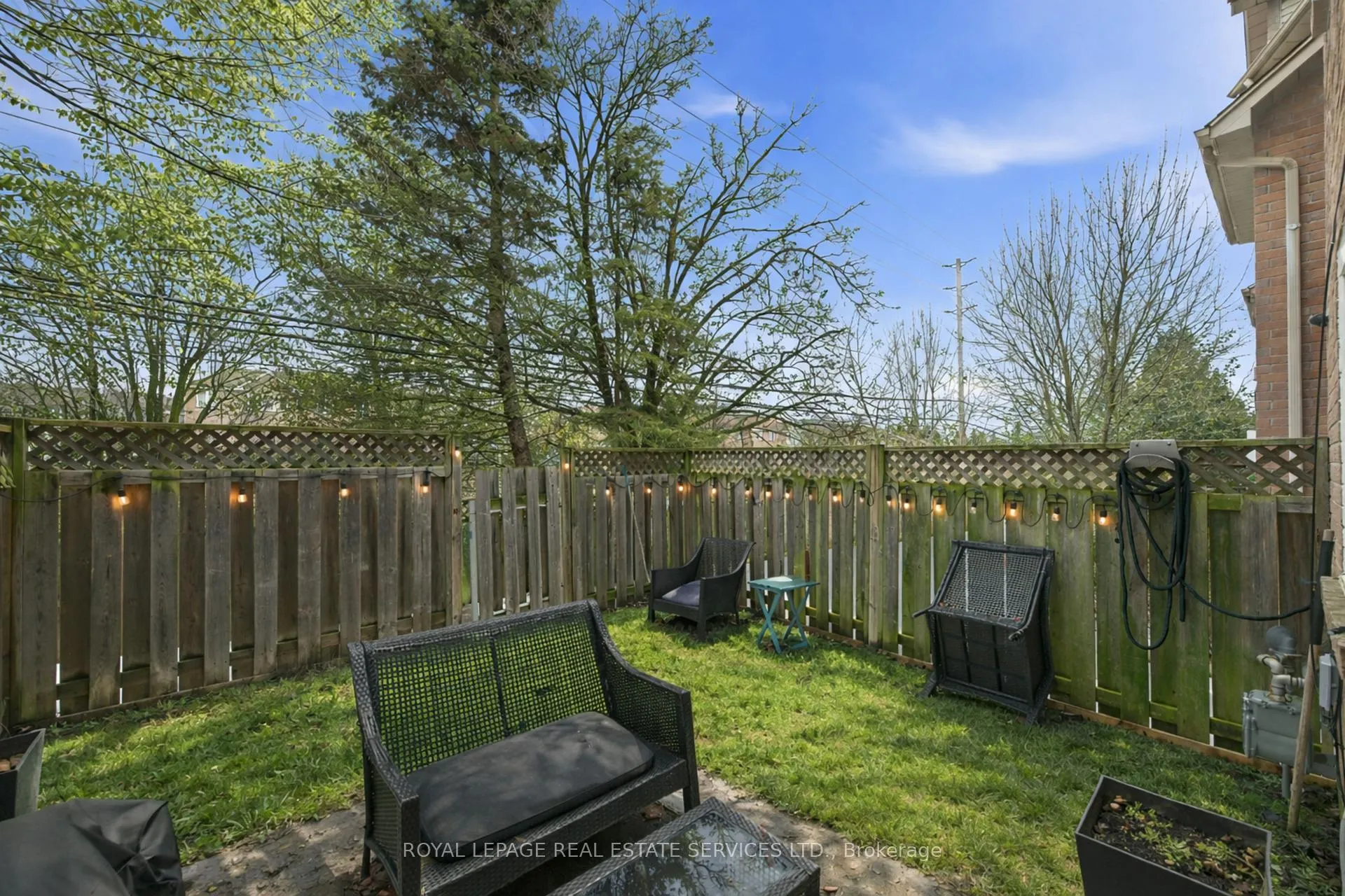Photo 35 of Unit 51, 26 Moss Boulevard, Hamilton, Dundas — HOMEH