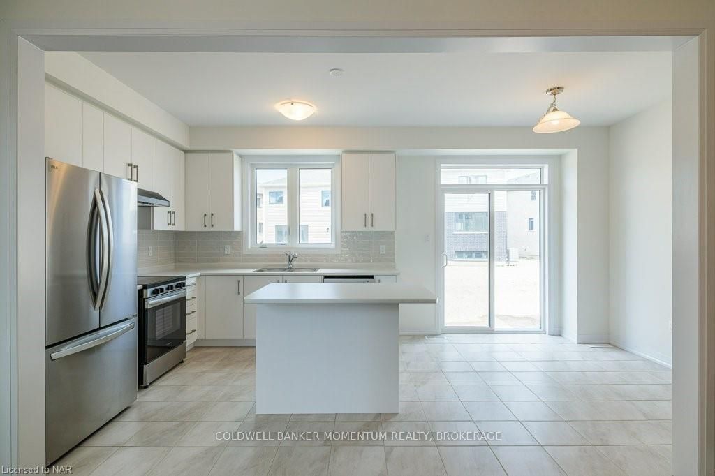 Photo 7 of 20 Brighton Lane, Thorold, Rolling Meadows — HOMEH
