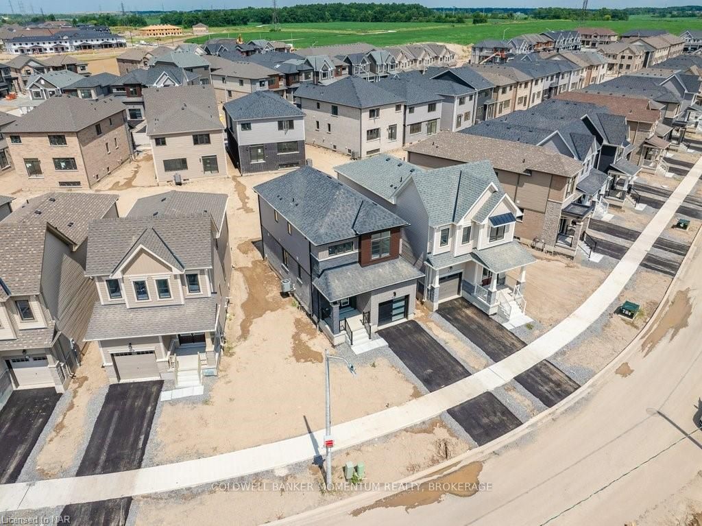 Photo 19 of 20 Brighton Lane, Thorold, Rolling Meadows — HOMEH