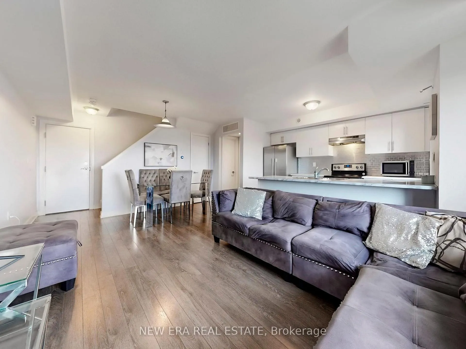 Photo 5 of Unit 12, 100 Dufay Road, Brampton, Northwest Brampton — HOMEH