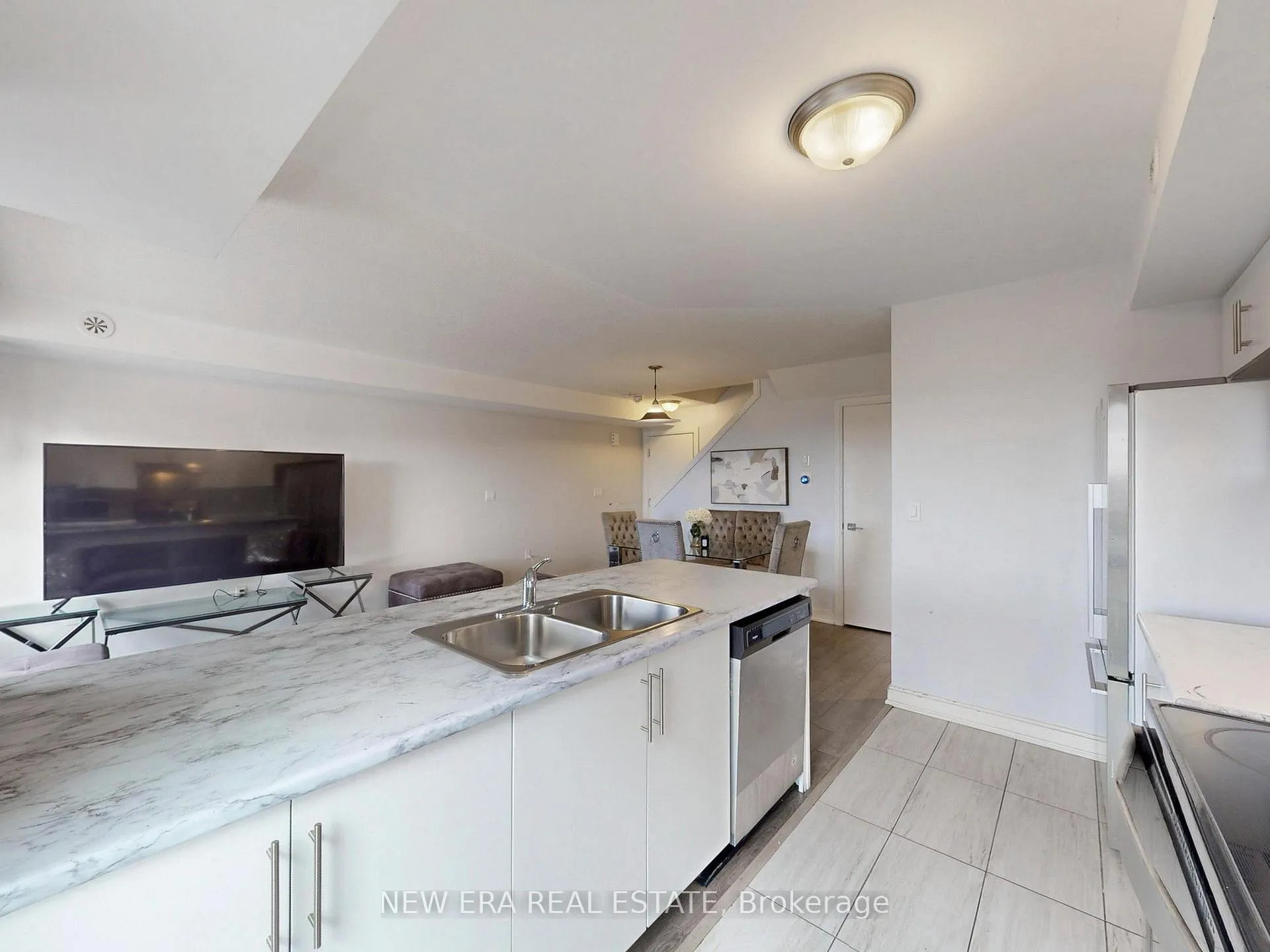 Photo 9 of Unit 12, 100 Dufay Road, Brampton, Northwest Brampton — HOMEH