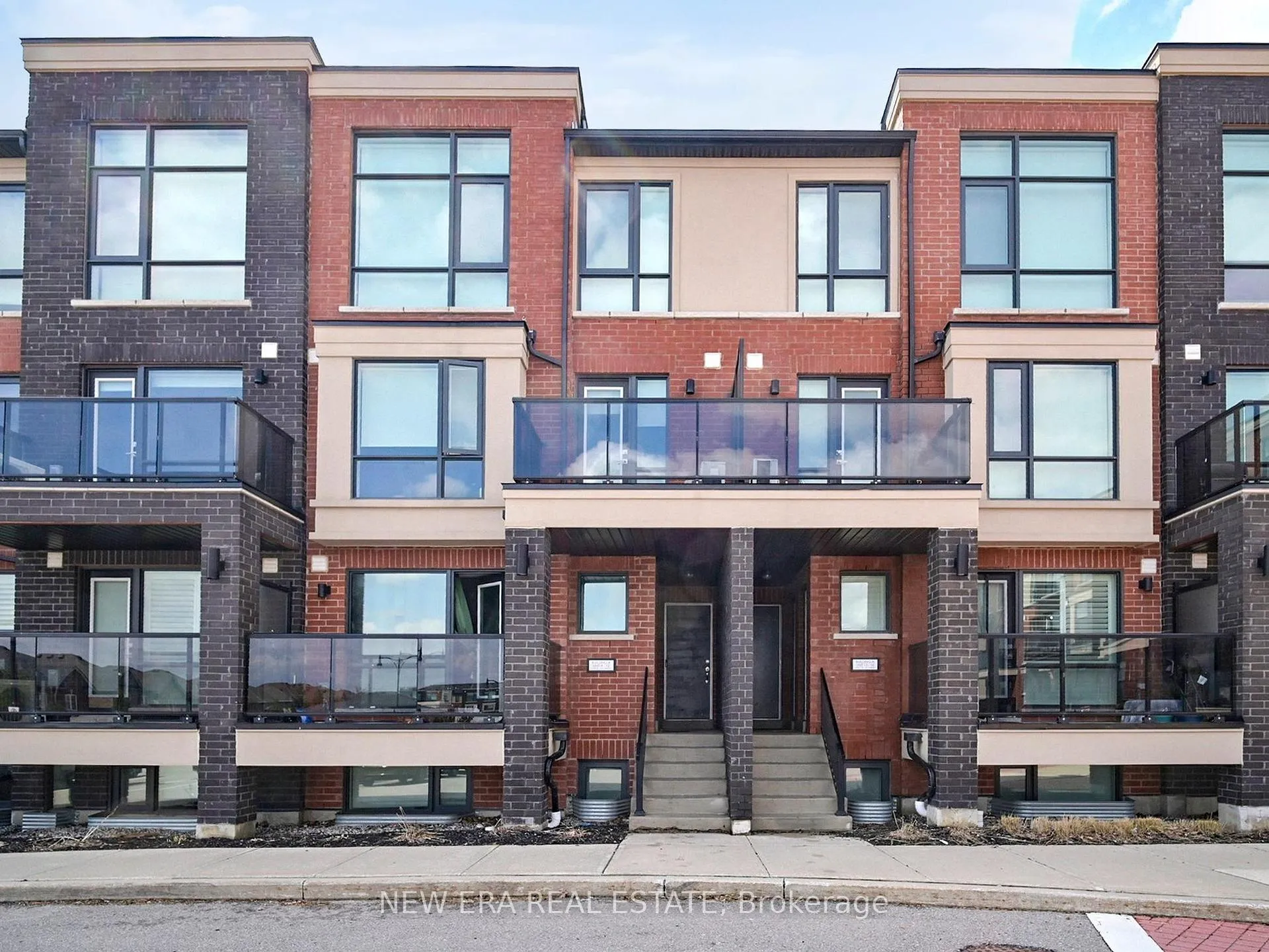 Photo 30 of Unit 12, 100 Dufay Road, Brampton, Northwest Brampton — HOMEH