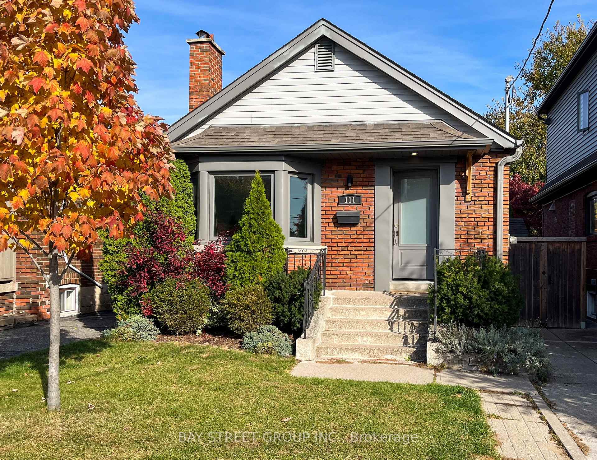 Photo 27 of 111 Frankdale Avenue E, Toronto, Danforth Village-East York — HOMEH