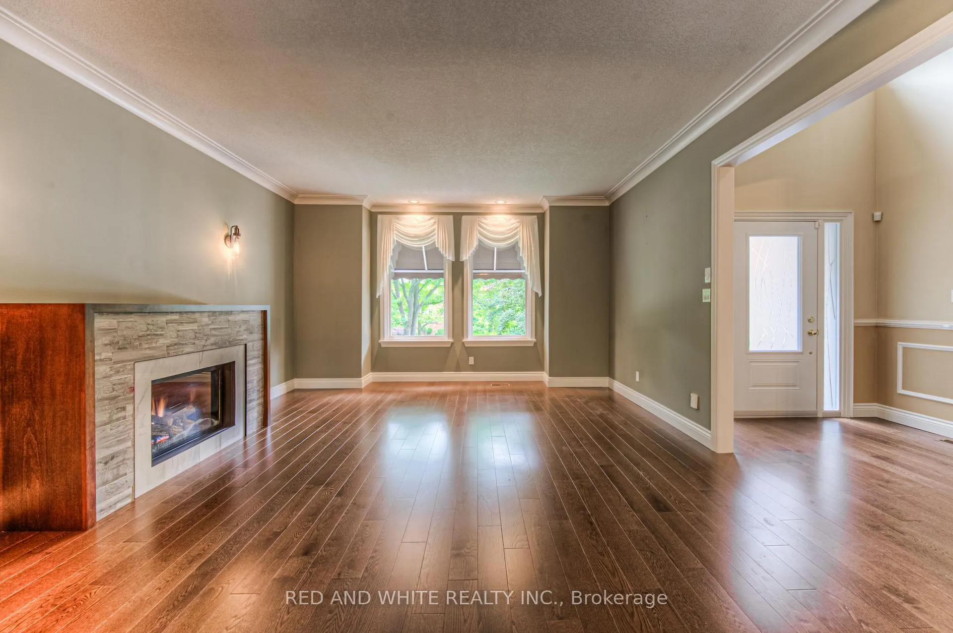 Photo 13 of 2 Morningview Place, Kitchener — HOMEH