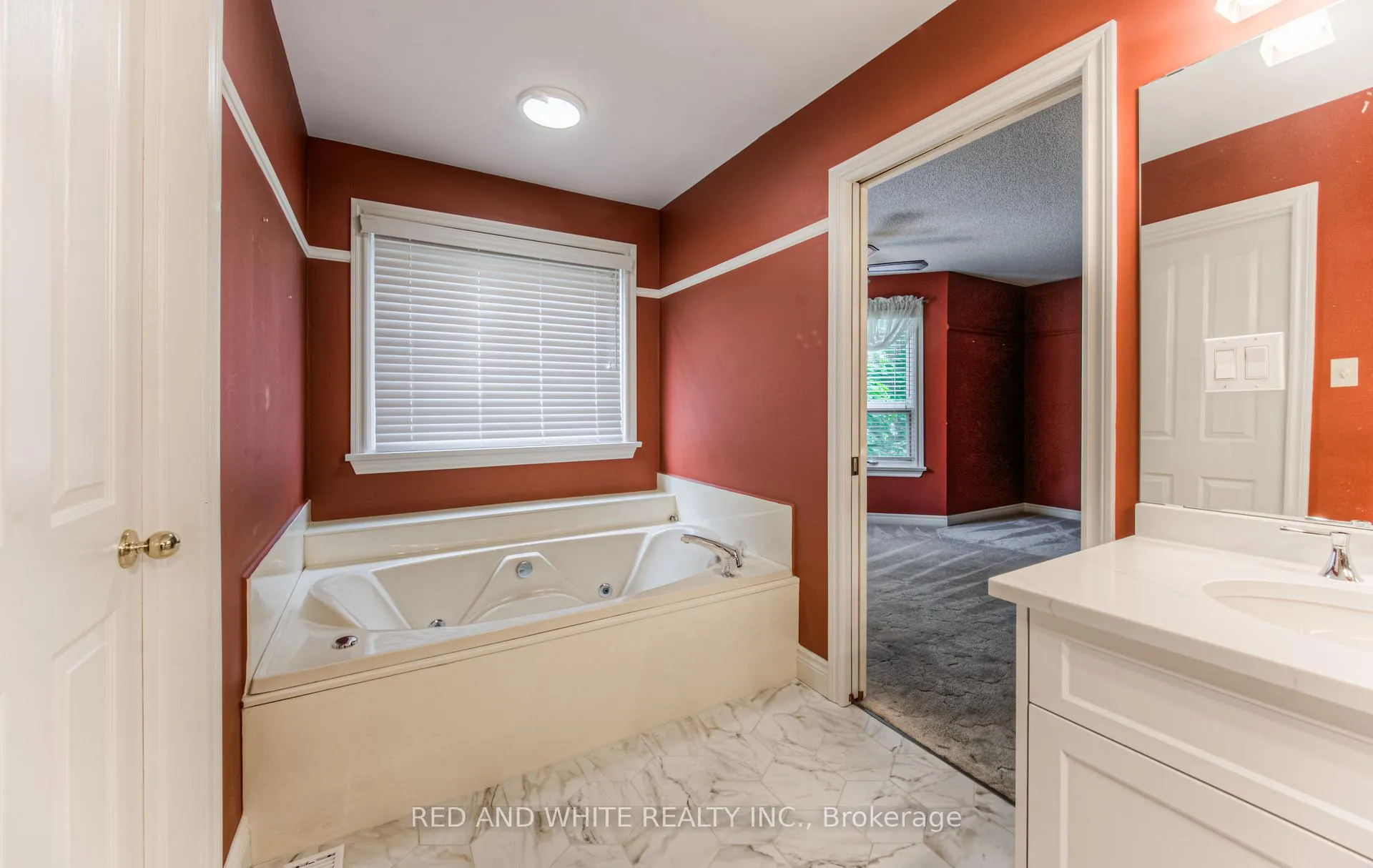 Photo 26 of 2 Morningview Place, Kitchener — HOMEH