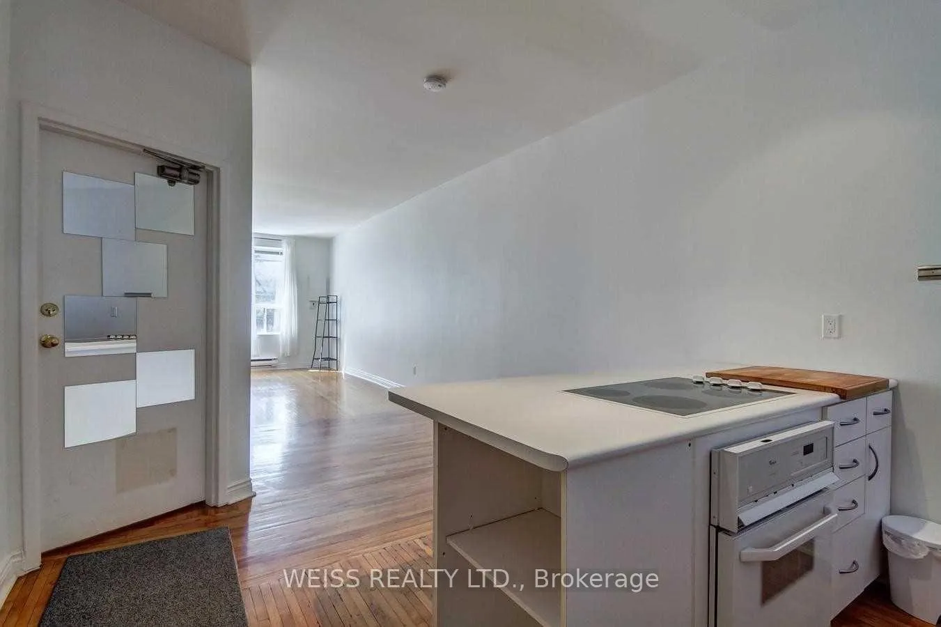 Photo 2 of Unit 2nd Fl, 1114 Queen Street W, Toronto, Trinity-Bellwoods — HOMEH