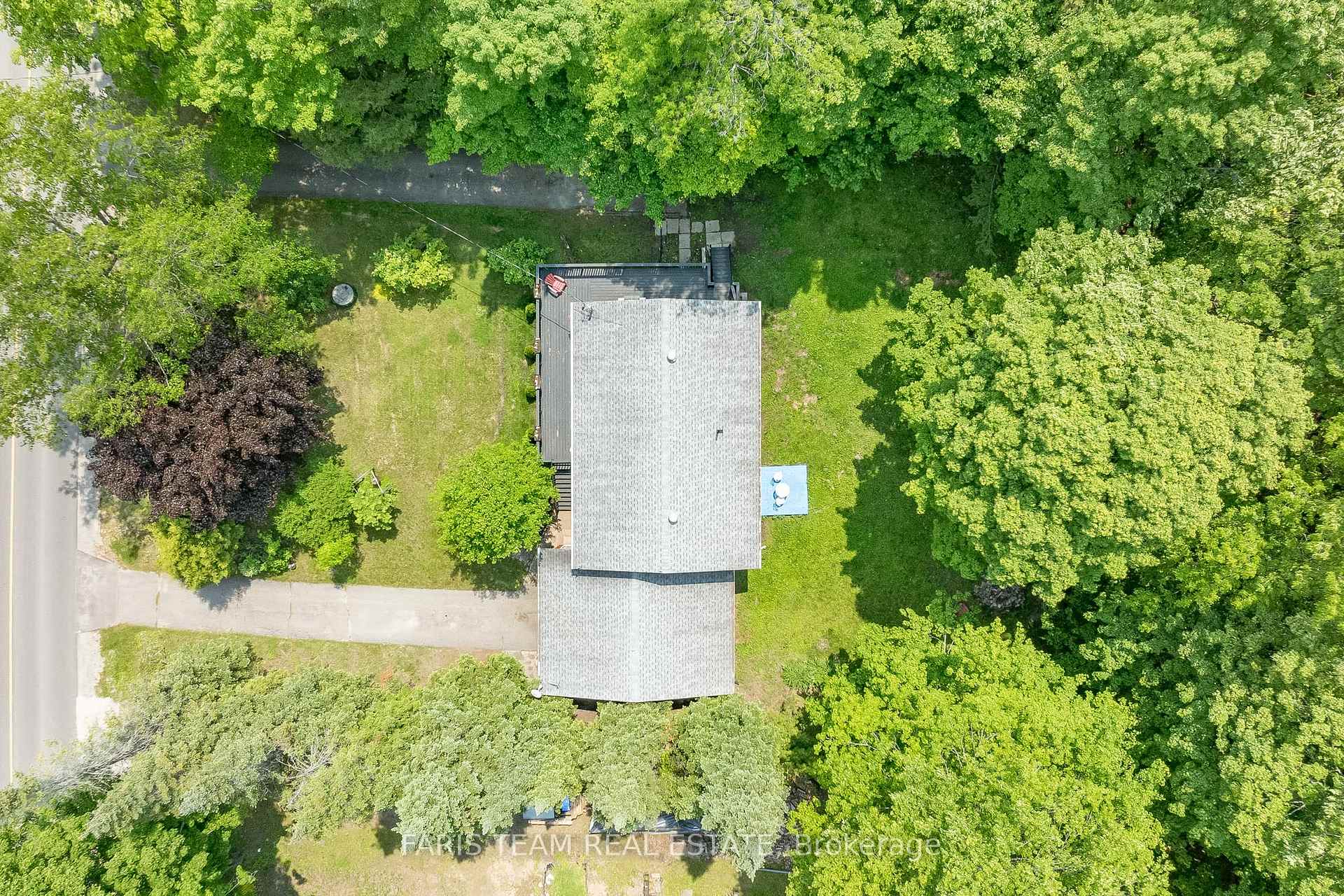Photo 29 of 1474 Champlain Road, Tiny, Rural Tiny — HOMEH