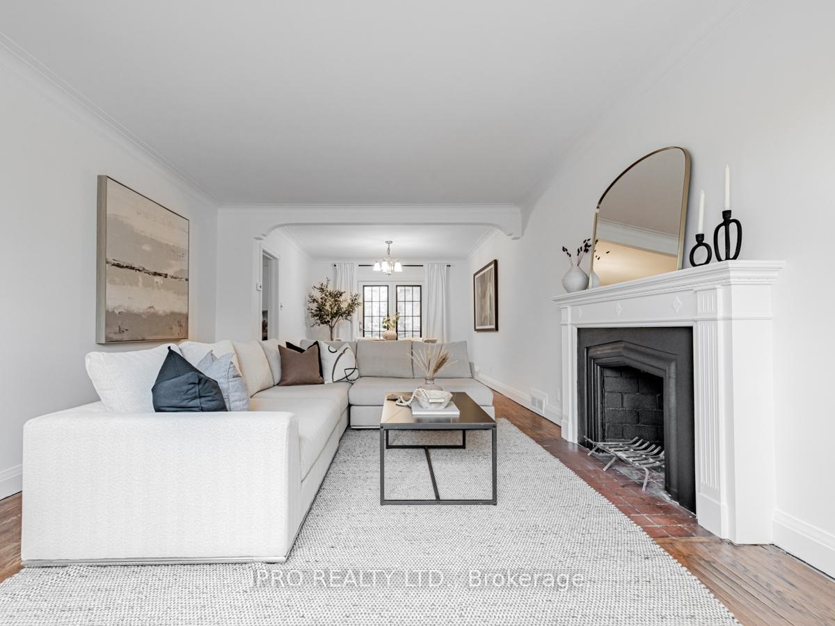 Photo 3 of 16 Elswick Road, Toronto, O'Connor-Parkview — HOMEH