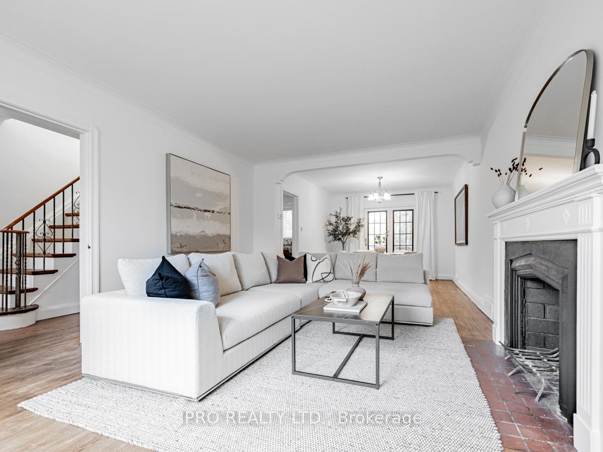 Photo 5 of 16 Elswick Road, Toronto, O'Connor-Parkview — HOMEH