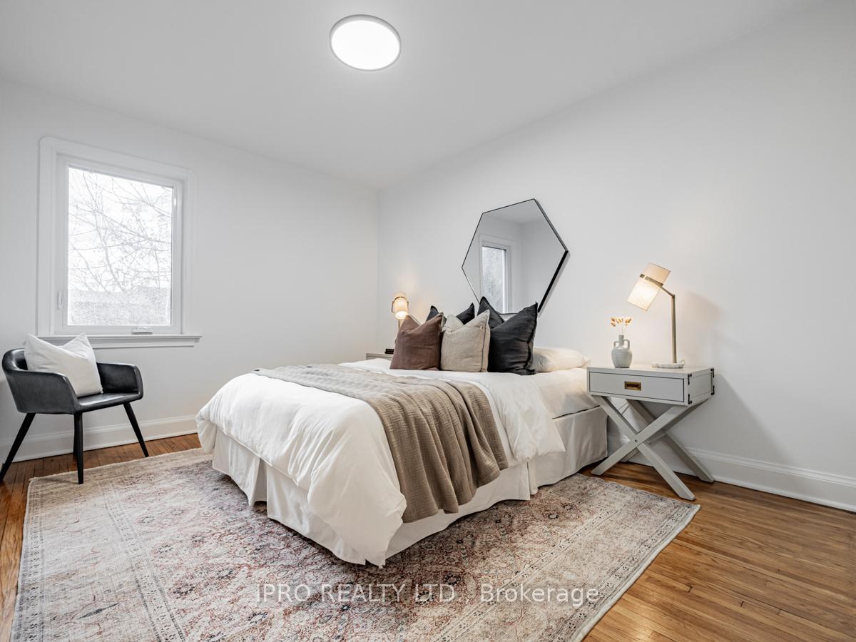 Photo 18 of 16 Elswick Road, Toronto, O'Connor-Parkview — HOMEH