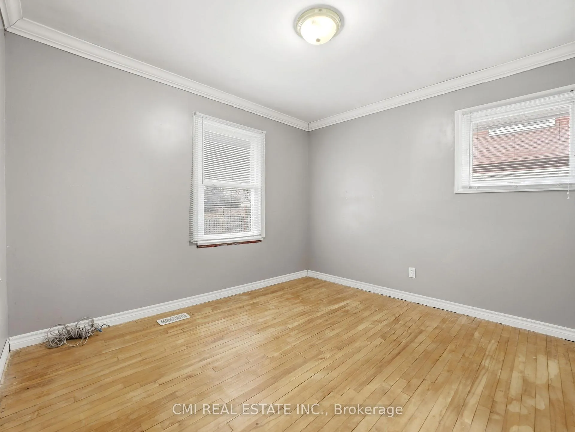 Photo 17 of 97 Stewart Avenue, Cambridge — HOMEH