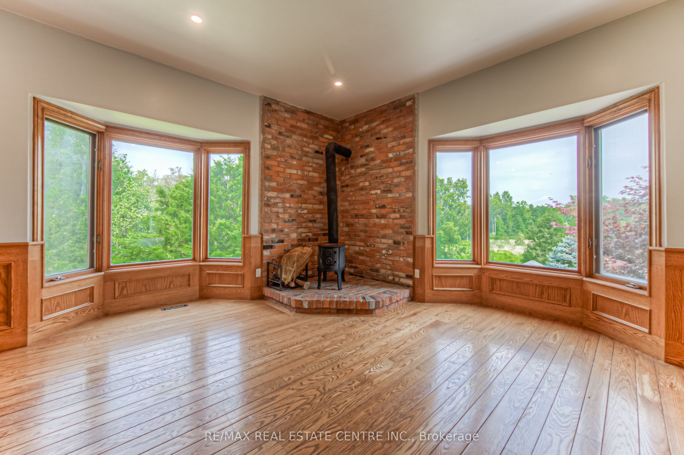 Photo 51 of 13215 Guelph Line, Milton, Rural Milton West — HOMEH