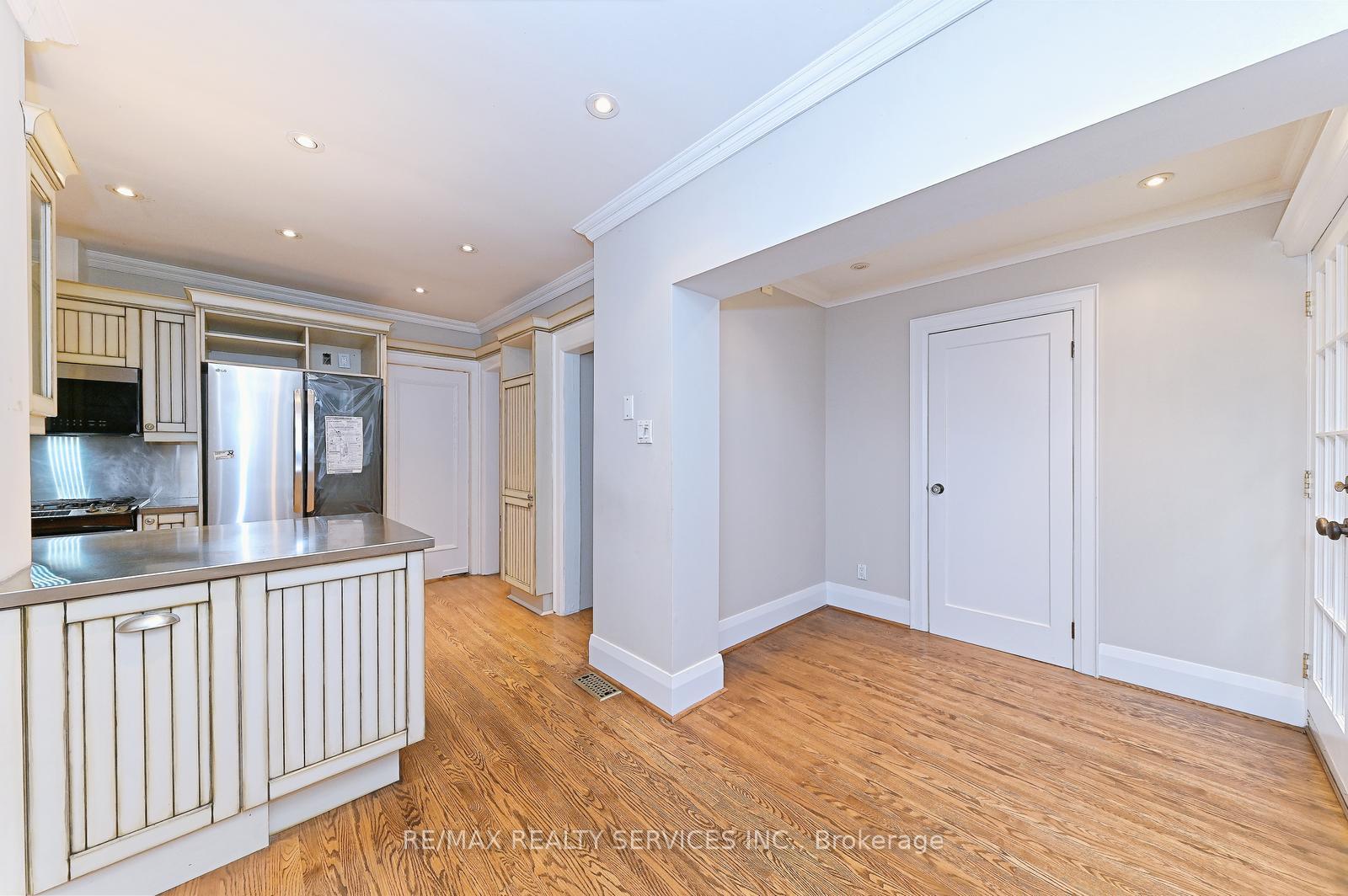 Photo 16 of 605 Spadina Road, Toronto, Forest Hill South — HOMEH