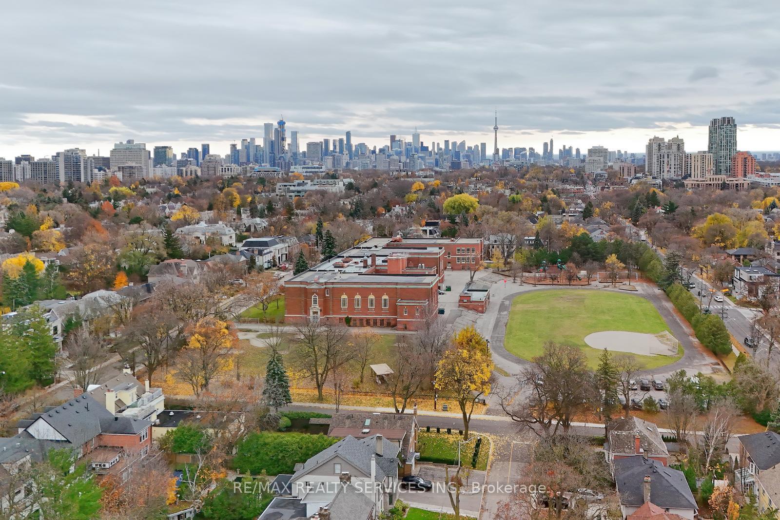 Photo 40 of 605 Spadina Road, Toronto, Forest Hill South — HOMEH