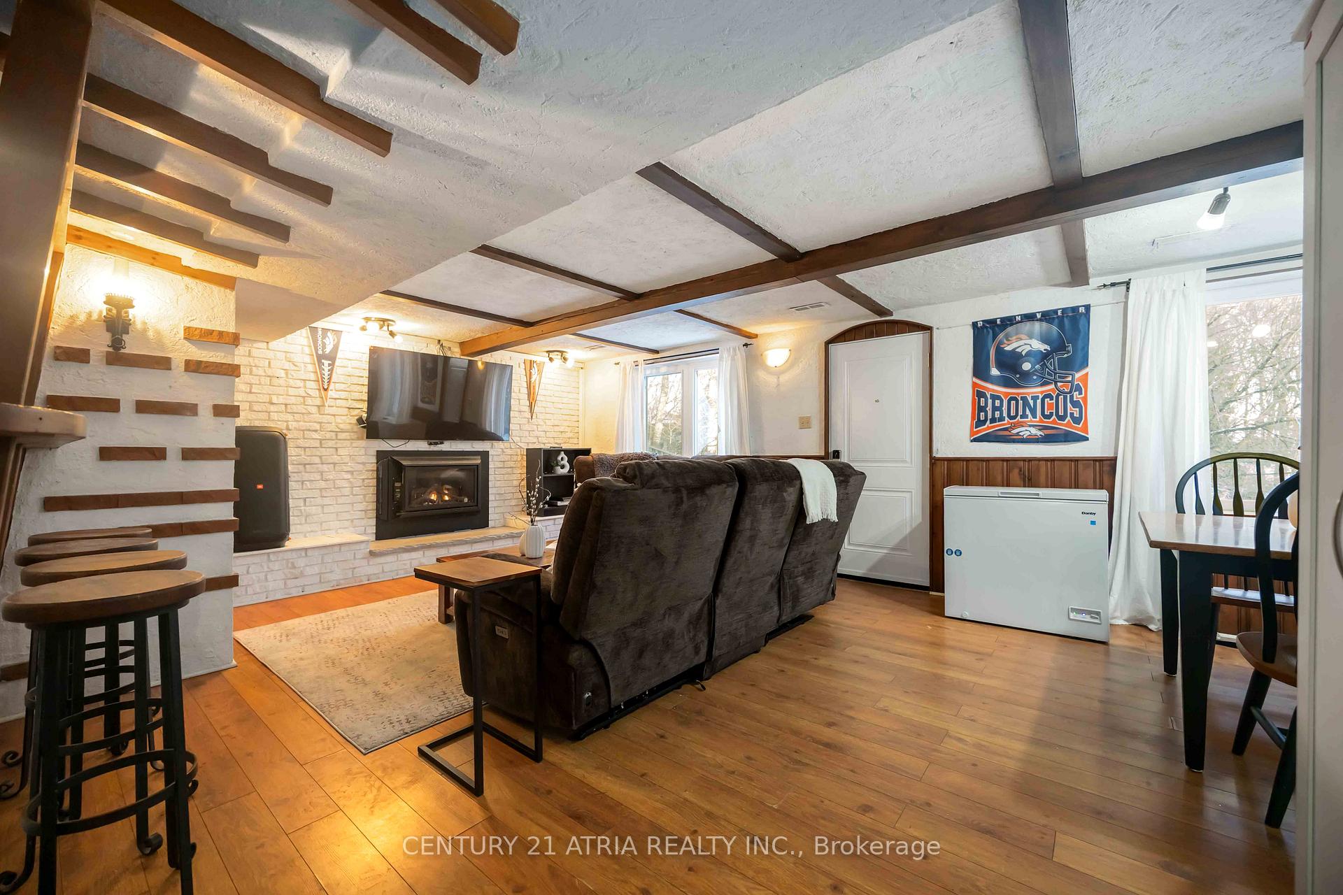 Photo 28 of 39 Amberdale Drive, Scarborough, Bendale — HOMEH