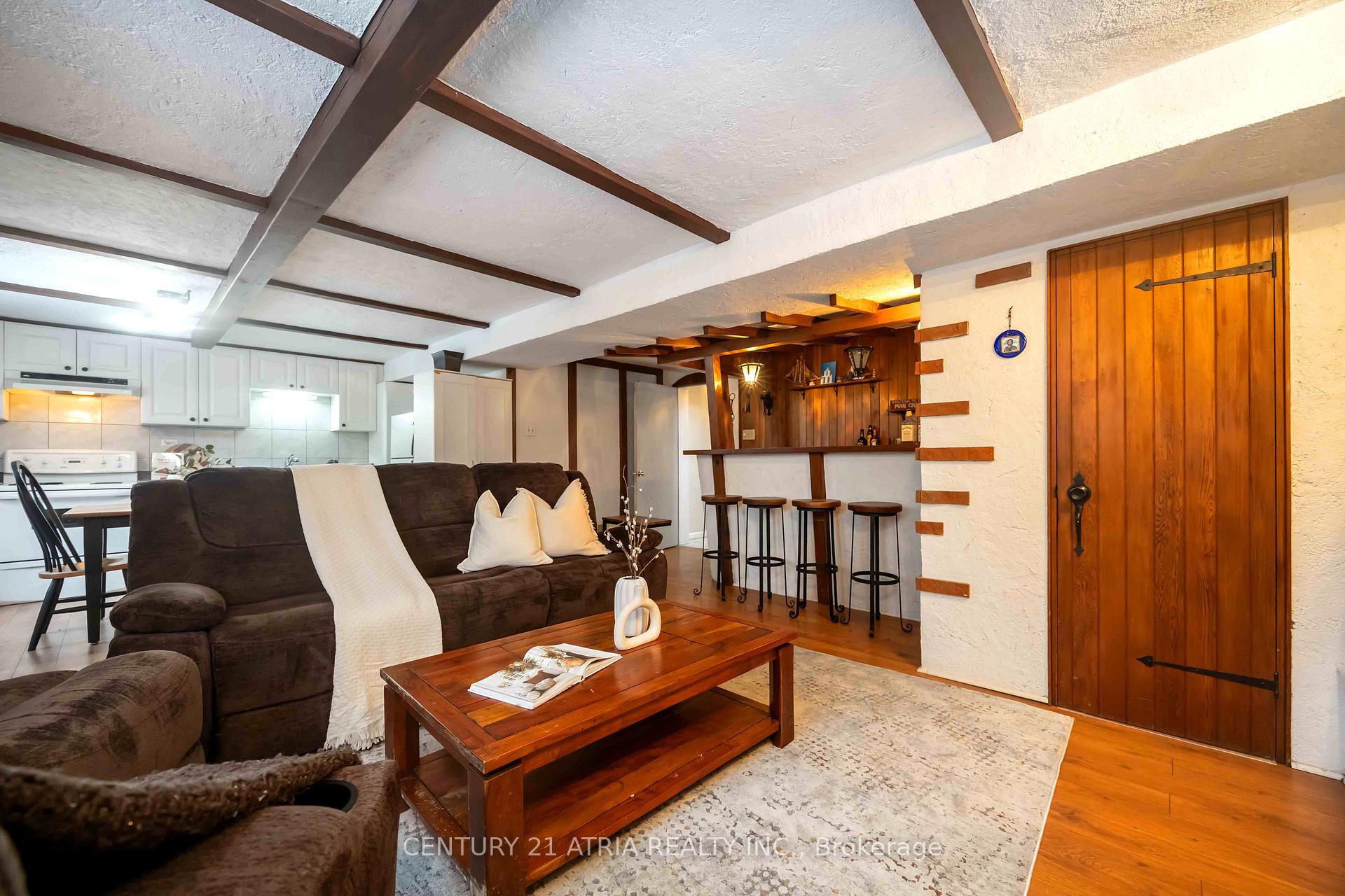 Photo 31 of 39 Amberdale Drive, Scarborough, Bendale — HOMEH