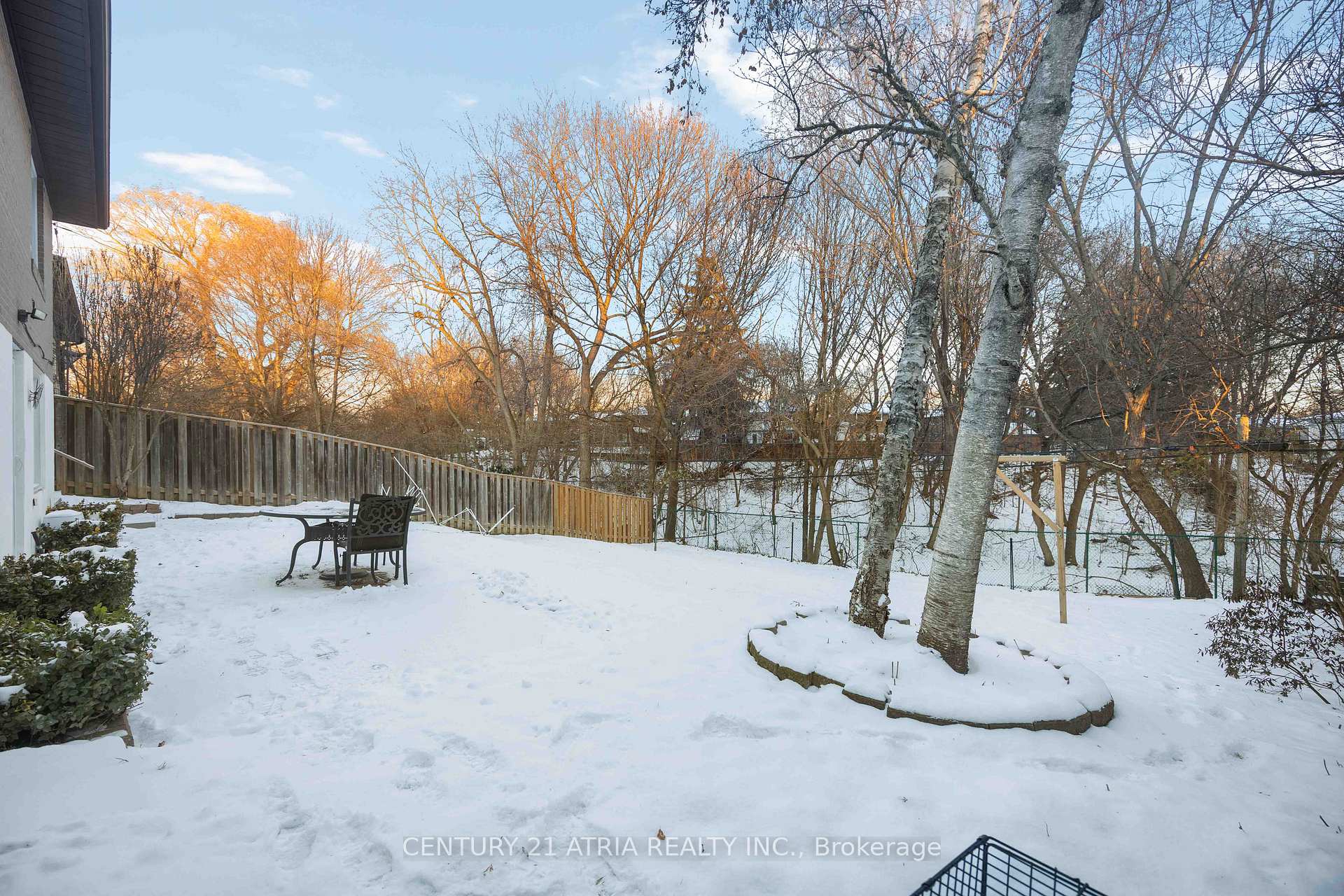 Photo 45 of 39 Amberdale Drive, Scarborough, Bendale — HOMEH