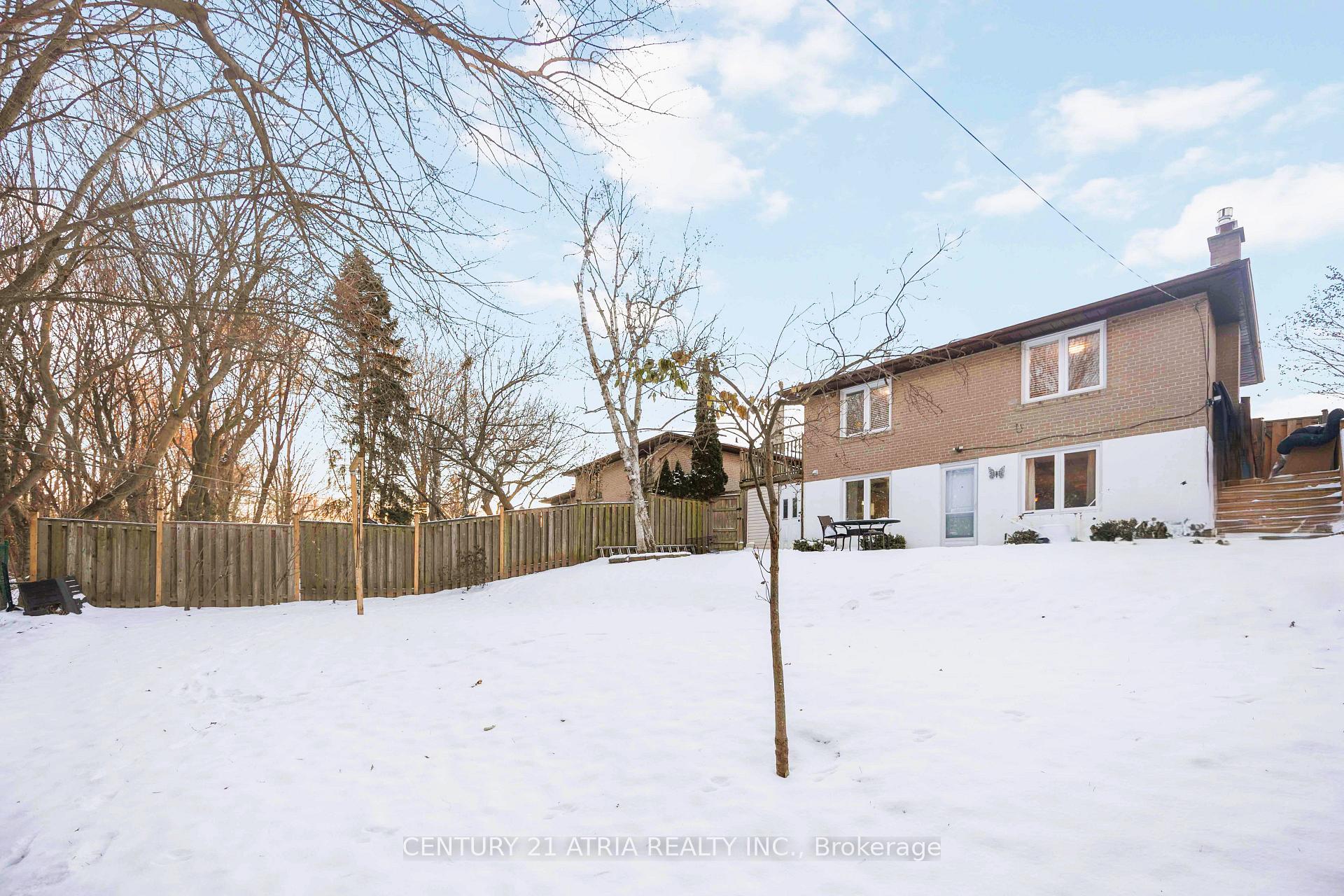 Photo 46 of 39 Amberdale Drive, Scarborough, Bendale — HOMEH