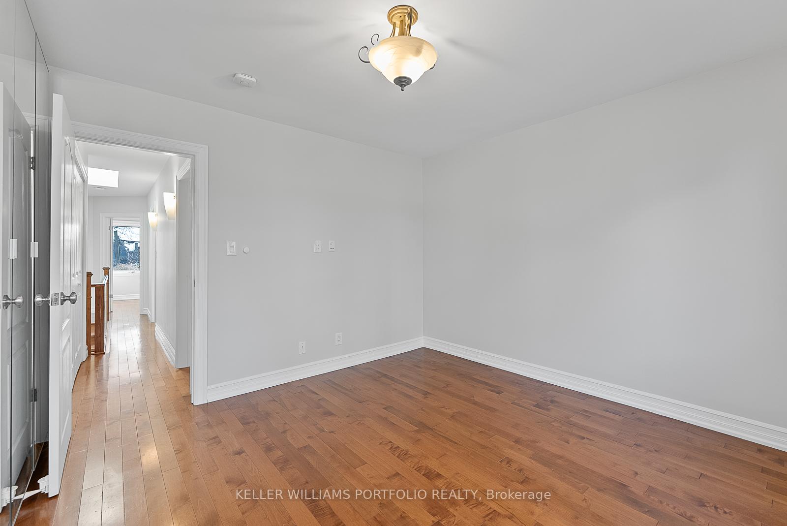 Photo 23 of 31 Kerr Road, Toronto, Greenwood-Coxwell — HOMEH
