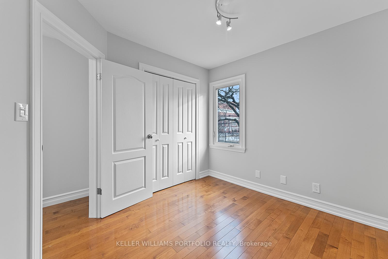 Photo 29 of 31 Kerr Road, Toronto, Greenwood-Coxwell — HOMEH