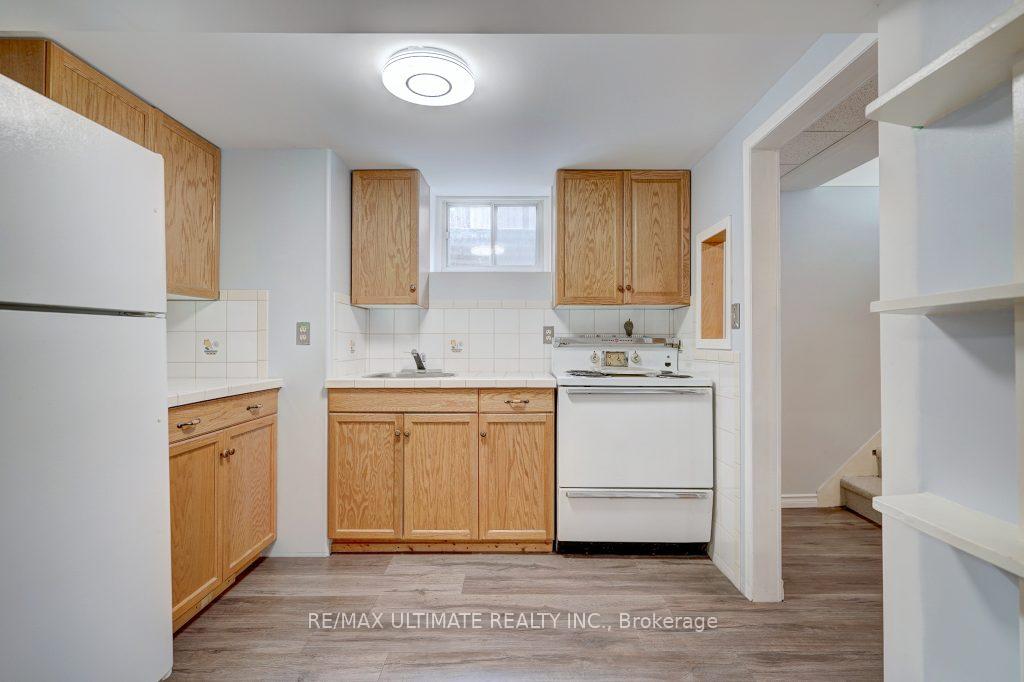 Photo 25 of 111 Rexleigh Drive, Toronto, O'Connor-Parkview — HOMEH