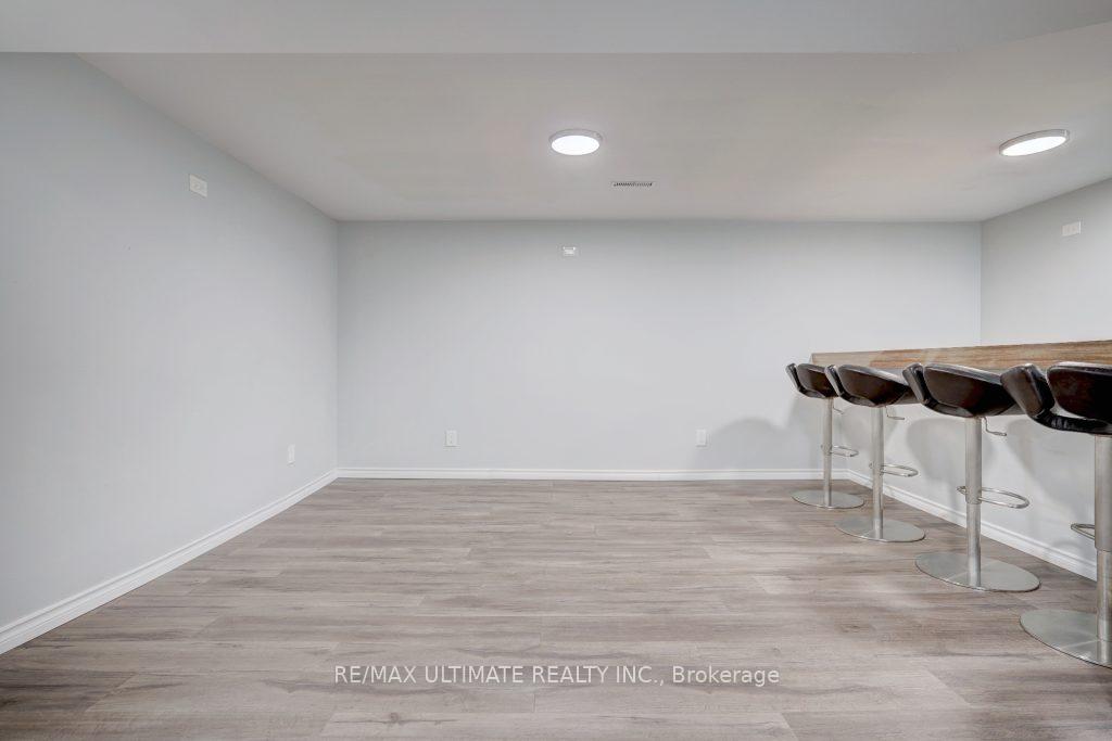 Photo 27 of 111 Rexleigh Drive, Toronto, O'Connor-Parkview — HOMEH