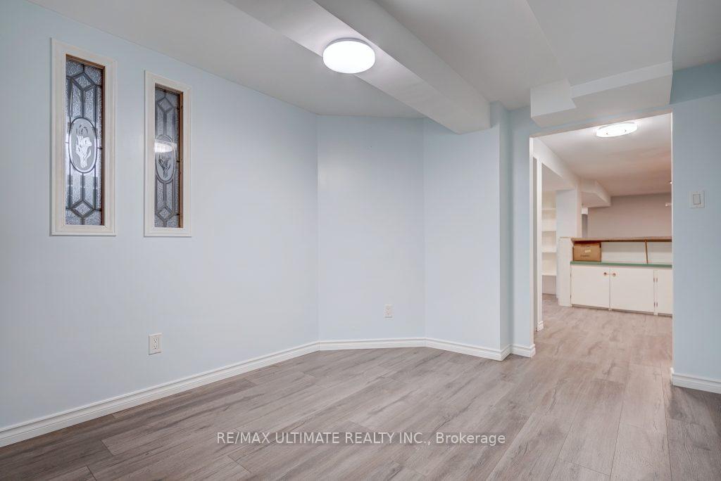 Photo 29 of 111 Rexleigh Drive, Toronto, O'Connor-Parkview — HOMEH