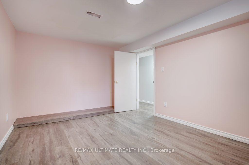 Photo 31 of 111 Rexleigh Drive, Toronto, O'Connor-Parkview — HOMEH