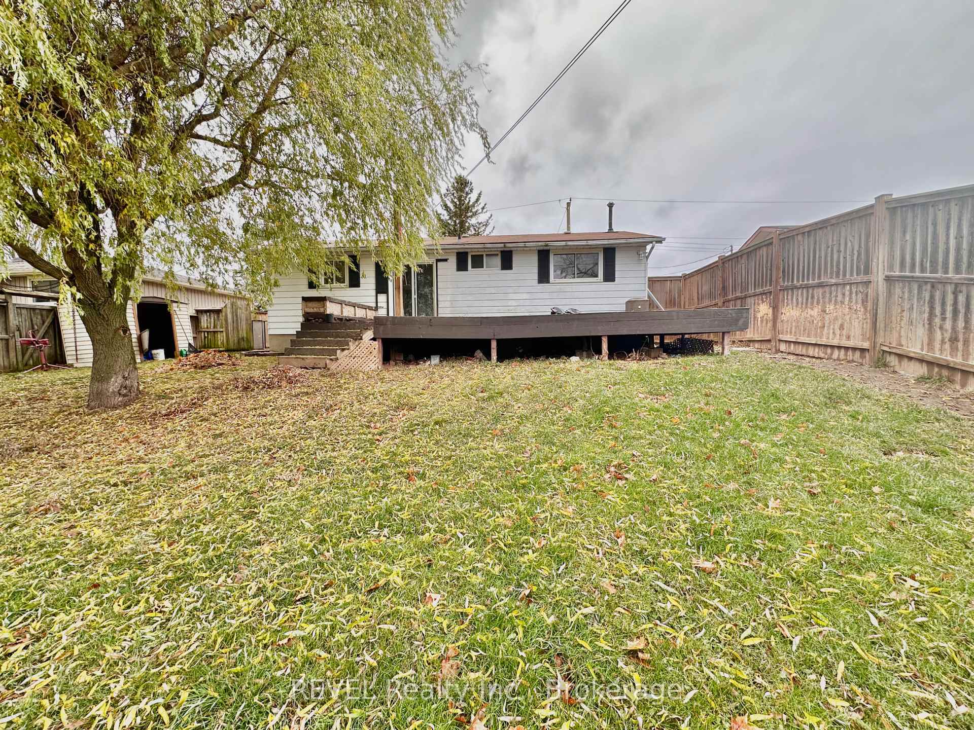 Photo 12 of 33 Deerfield Parkway, Thorold, Allanburg/Thorold South — HOMEH
