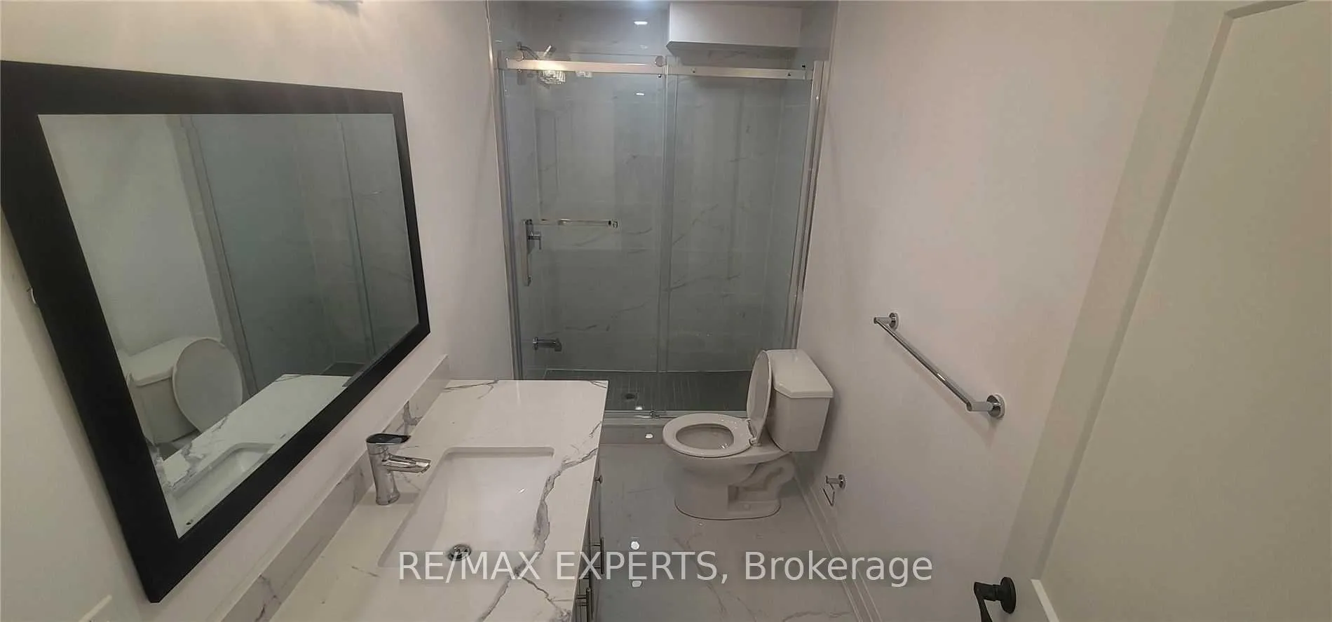Photo 12 of Unit Bsmt, 159 Ross Vennare Crescent, Vaughan, Kleinburg — HOMEH