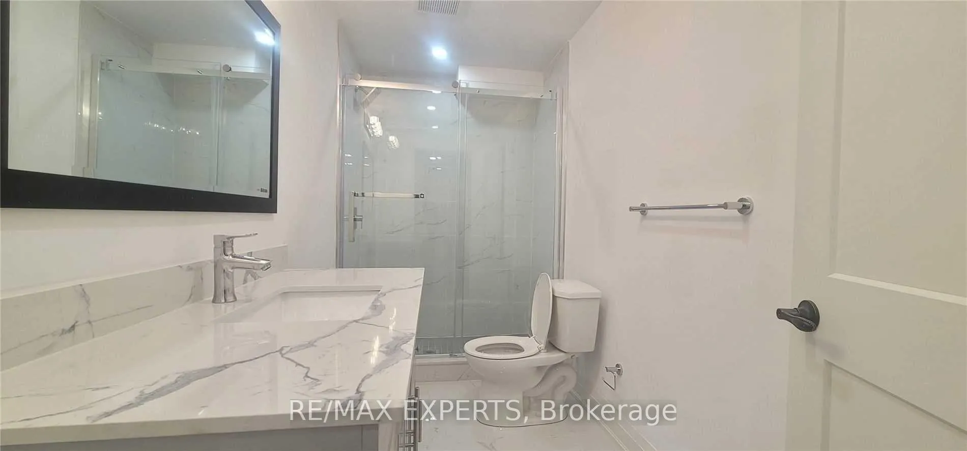 Photo 15 of Unit Bsmt, 159 Ross Vennare Crescent, Vaughan, Kleinburg — HOMEH