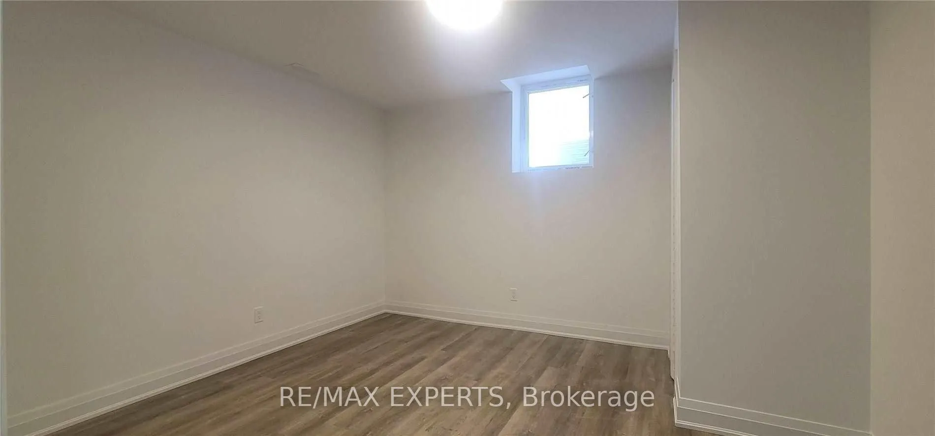 Photo 18 of Unit Bsmt, 159 Ross Vennare Crescent, Vaughan, Kleinburg — HOMEH
