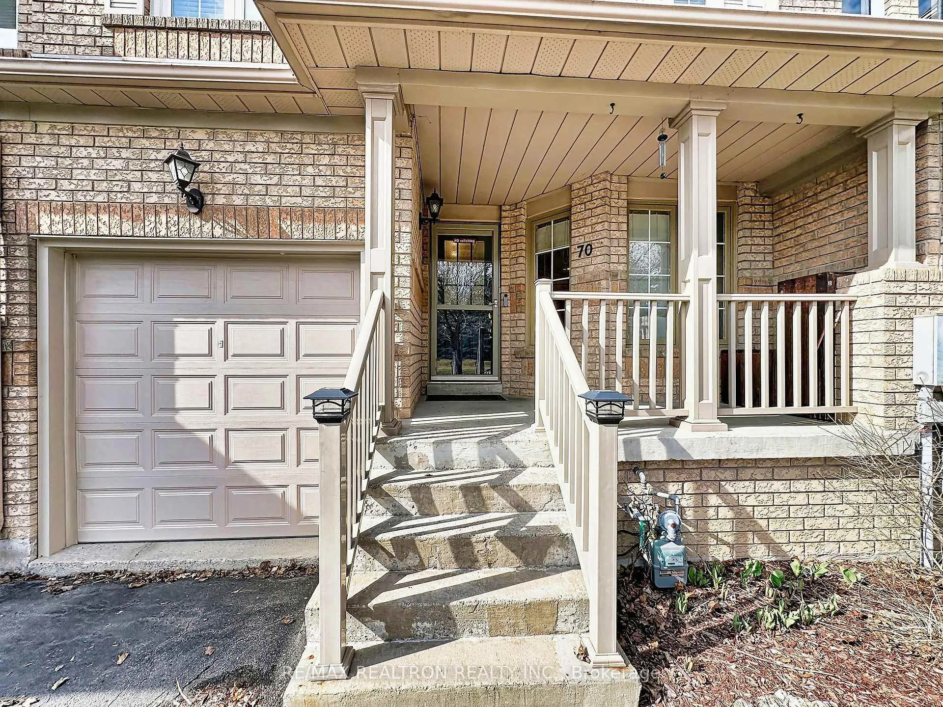 Photo 2 of 70 Bowler Street, Aurora, Bayview Wellington — HOMEH