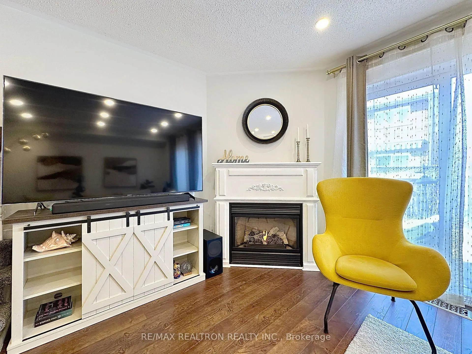 Photo 10 of 70 Bowler Street, Aurora, Bayview Wellington — HOMEH