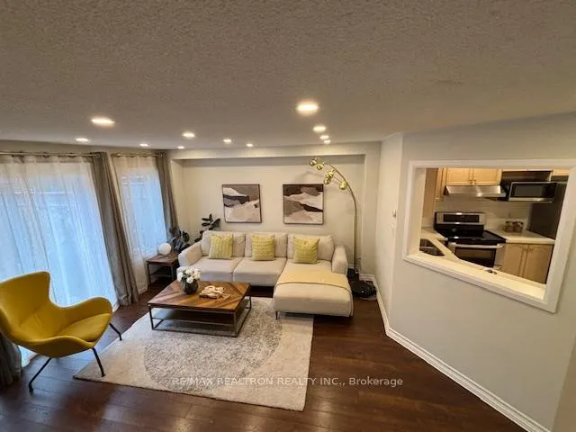 Photo 11 of 70 Bowler Street, Aurora, Bayview Wellington — HOMEH