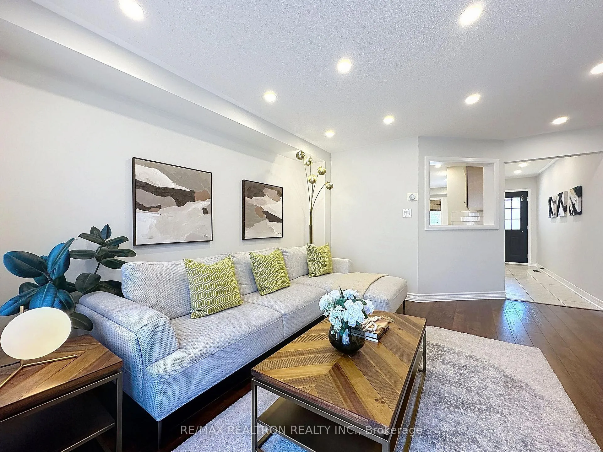 Photo 12 of 70 Bowler Street, Aurora, Bayview Wellington — HOMEH