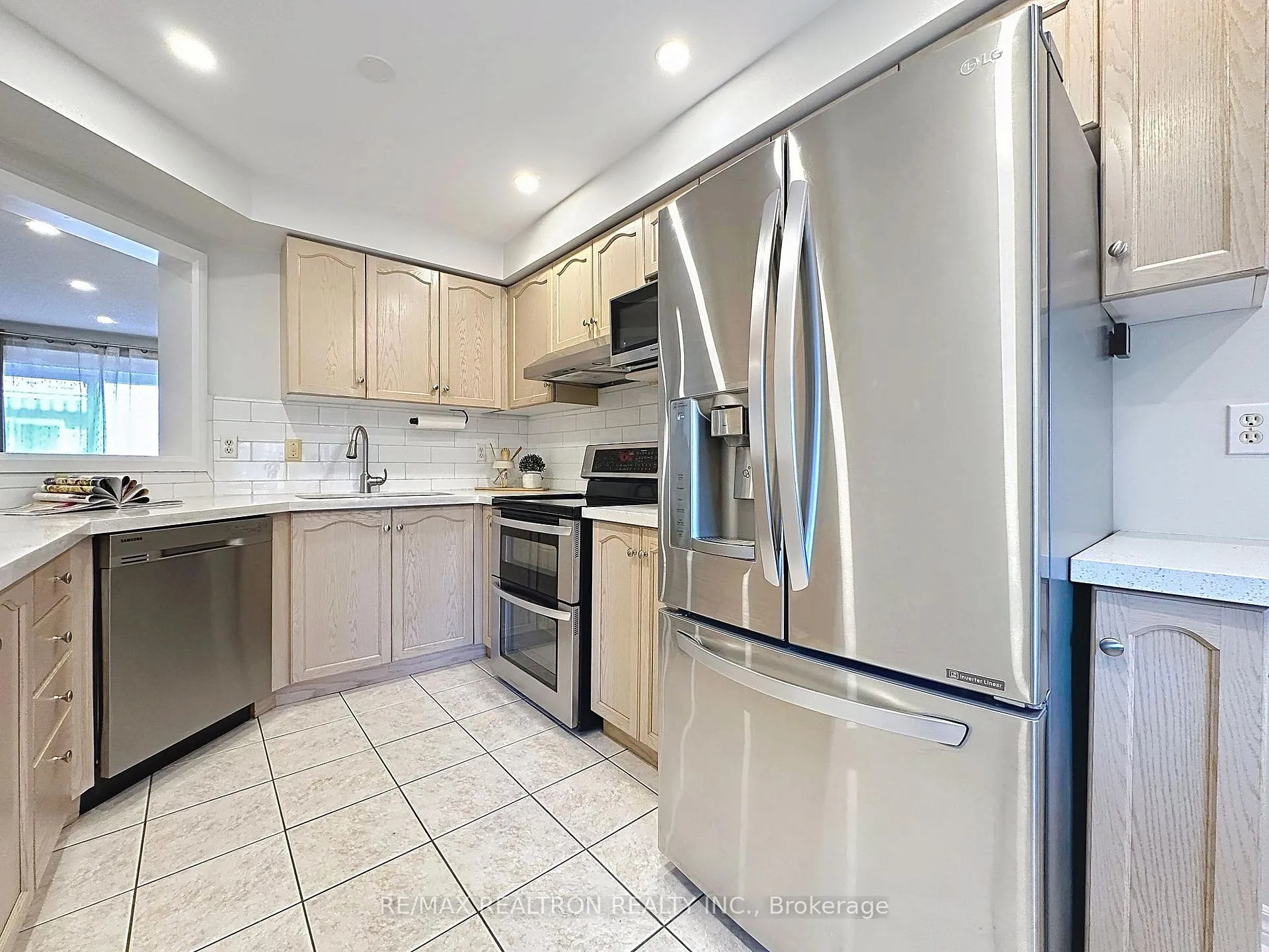 Photo 15 of 70 Bowler Street, Aurora, Bayview Wellington — HOMEH