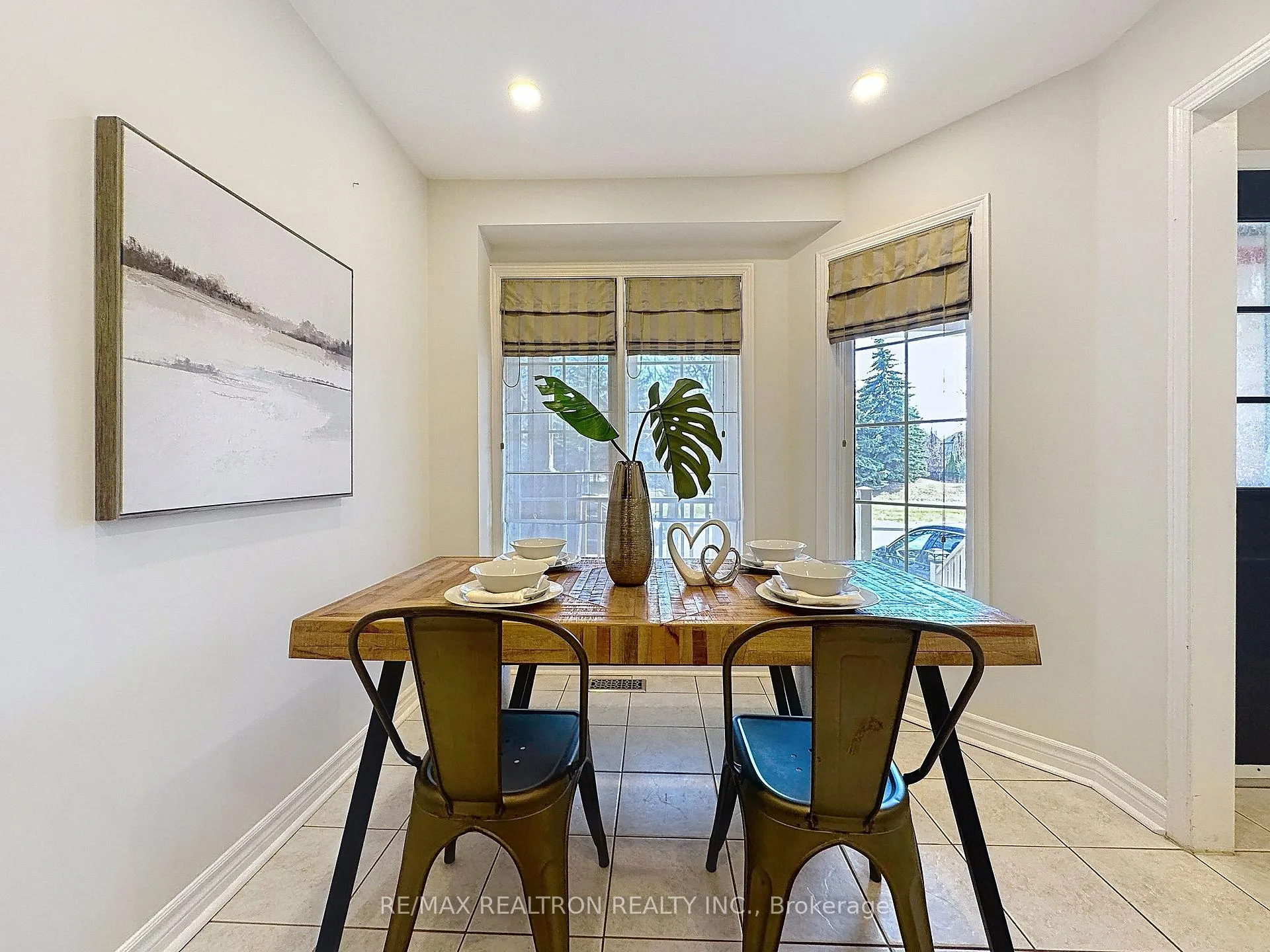 Photo 18 of 70 Bowler Street, Aurora, Bayview Wellington — HOMEH