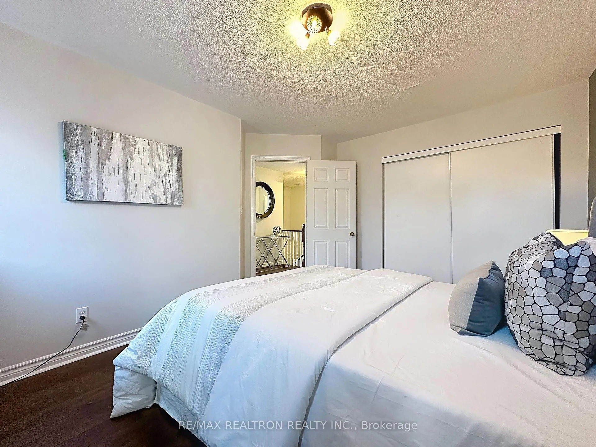 Photo 31 of 70 Bowler Street, Aurora, Bayview Wellington — HOMEH