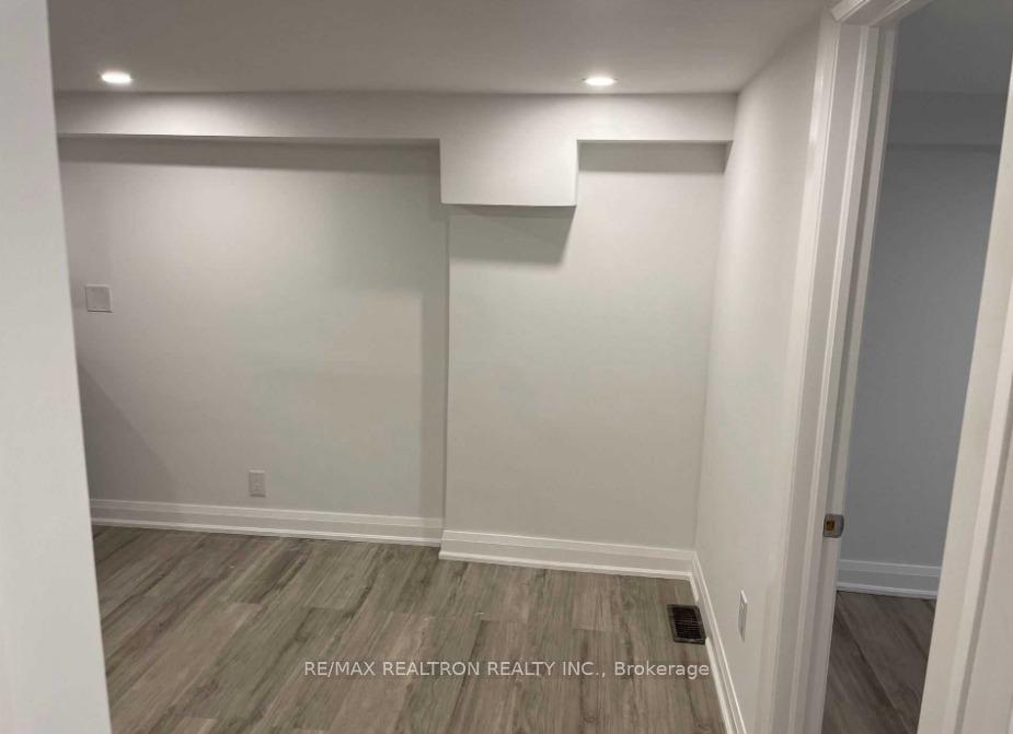 Photo 6 of 1356 Pape Avenue, Toronto, Broadview North — HOMEH