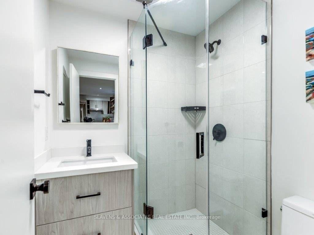 Photo 4 of Unit Lower, 144 Robina Avenue, Toronto, Oakwood Village — HOMEH