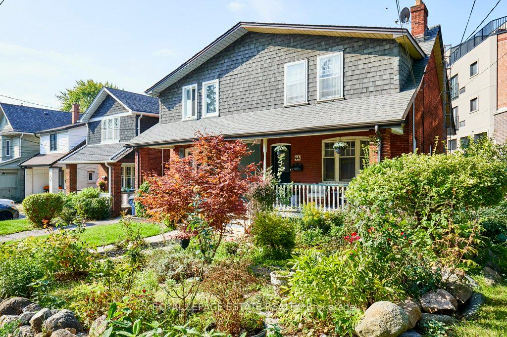 Front of 44 Birchmount Road